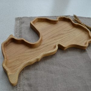 Ozolkoka trauks,  Latvijas kontūras formā